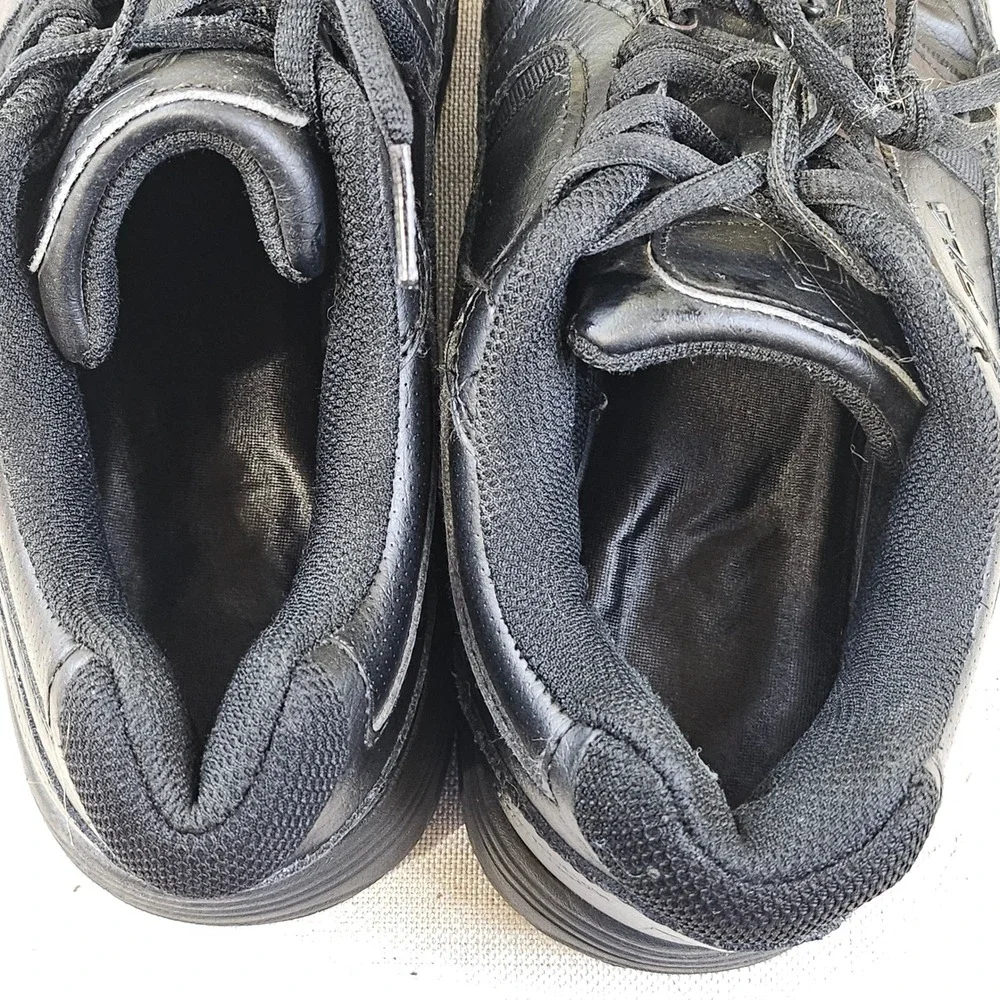 Fila US‎ 8 EEEE Work Athletic Shoes Black Leather Upper Cushioned Wide Width